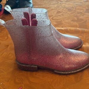 Girls Rainboots size 2